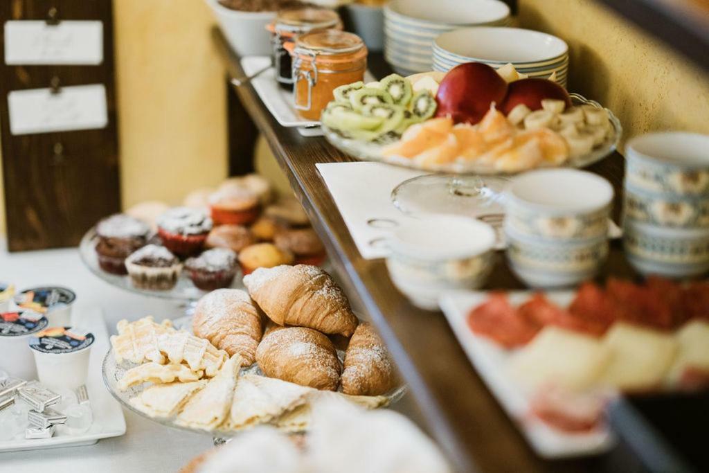 La Piazzetta Rooms & Breakfast Рокказаро Экстерьер фото